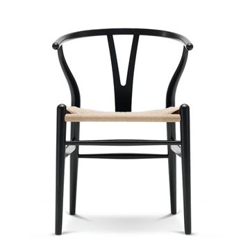 Carl Hansen & Søn Y-stolen CH24 af Hans J. Wegner, sortmalet eg og naturflet 